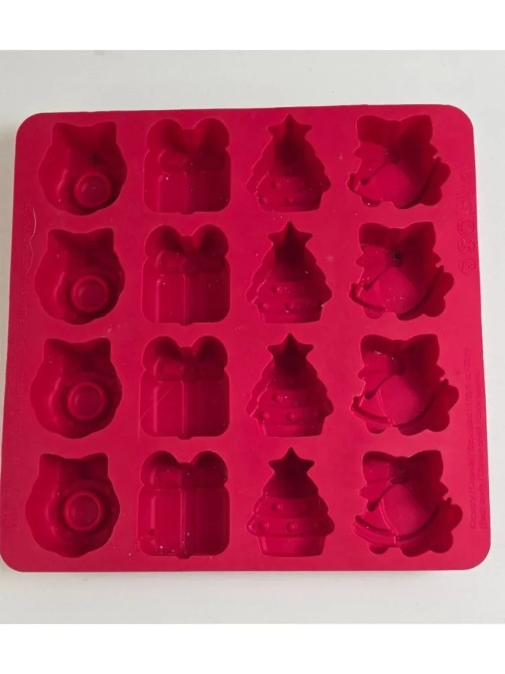16-Cavity Festive Holiday Icons Silicone Tray